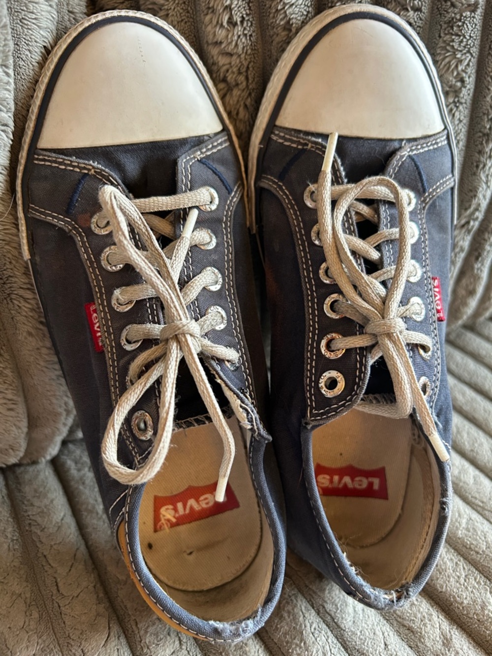 Levi's Stan-Buck Canvas Low-Top Sneakers Dark Blue Denim Upper with Leather Trim